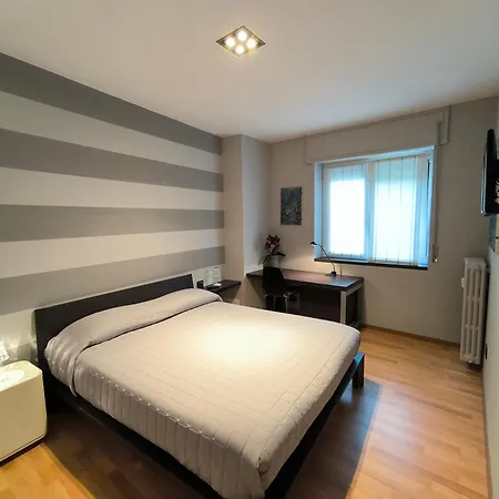 Casa Dina Apartment